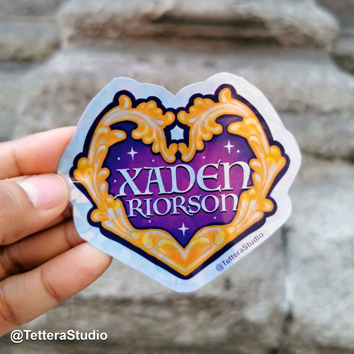 ❤️ Sticker “Xaden Riorson” – Corazón inspirado en Alas de Sangre | Romantasy fan art exclusivo